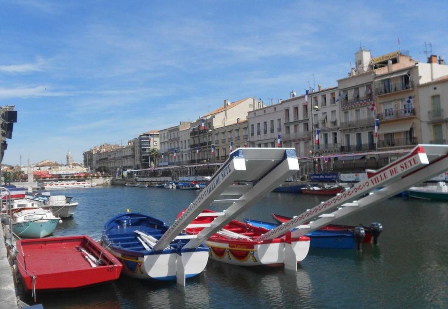 Classe 3 Etoiles Charmant Appartement Cosy Sur Sete Proche De Toutes Commodites, Parking Prive Exterior foto